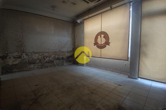 IMMEUBLE + PARKING + GARAGE