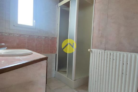 IMMEUBLE + PARKING + GARAGE