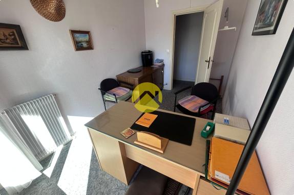 APPARTEMENT  PRES FLEURIS
