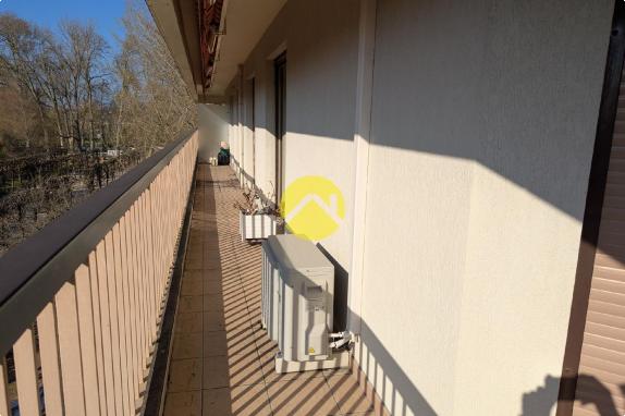 Apt 103m².3 ch.garage