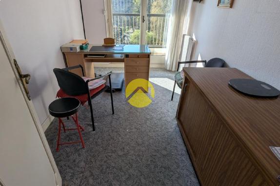 Apt 103m².3 ch.garage