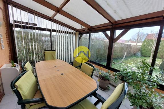 DEMEURE CENTRE VILLE AVEC TERRAIN