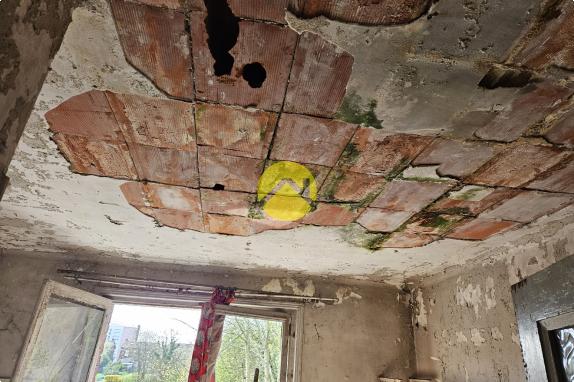 MAISON À RÉNOVER ENTIÈREMENT 