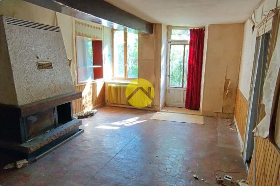 Grande maison à petit prix