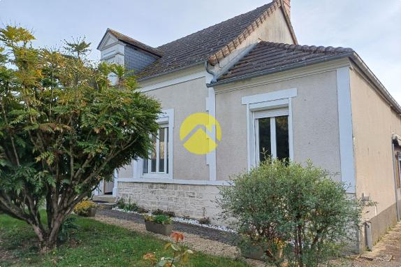 MAISON 90 M2 Terrain et garage