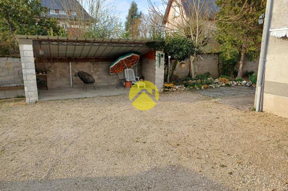 Maison 90 M2 Terrain et garage 