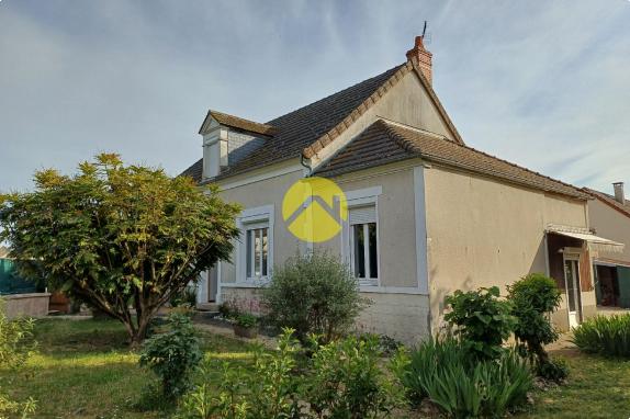 MAISON 90 M2 Terrain et garage