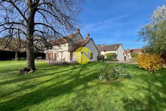 CORP DE FERME HABITABLE