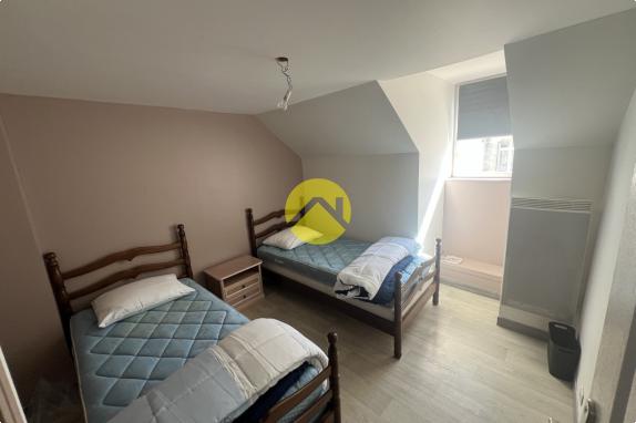 Beau duplex F4 lumineux 3 chambres