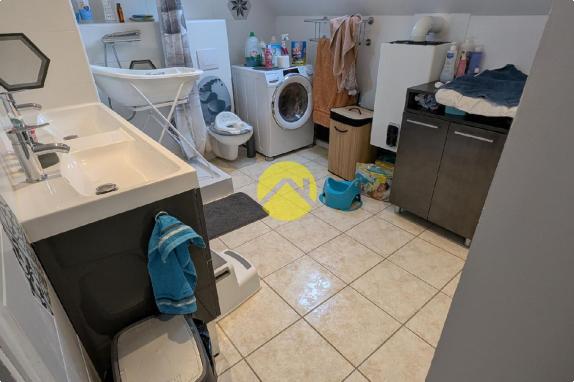 Maison 6 pièces.4 ch.véranda.garage