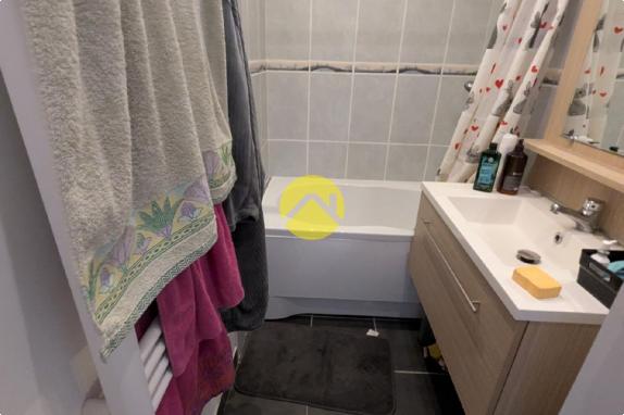 Maison 6 pièces.4 ch.véranda.garage