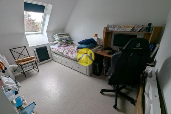 Maison 6 pièces.4 ch.véranda.garage