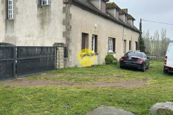 longère avec dépendances et terrain