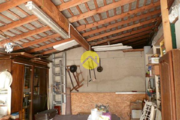 MAISON INDEPENDANTE AVEC JARDIN