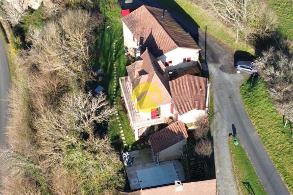 Charmante maison de village 