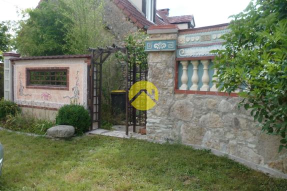 BELLE MAISON DE CAMPAGNE