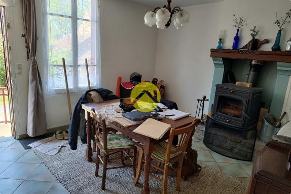 3ch jardin 2379m² maison + grange