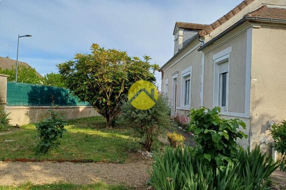 MAISON 90 M2 TERRAIN ET GARAGE