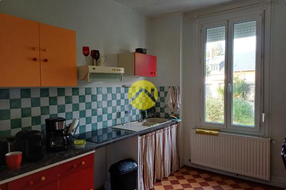 MAISON 90 M2 TERRAIN ET GARAGE