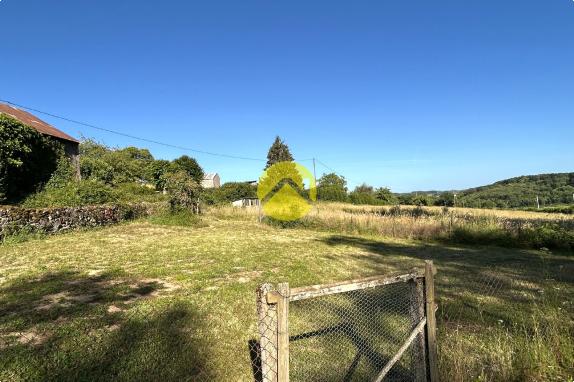 FERMETTE ET GRANGE + 7.500 M2
