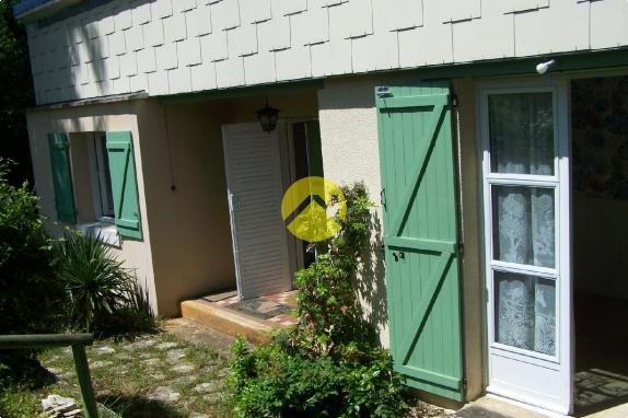 MAISON INDEP. INTERIEUR A RENOVER