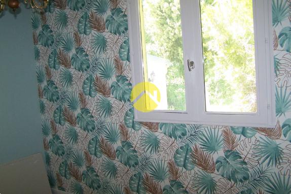 MAISON INDEP. INTERIEUR A RENOVER