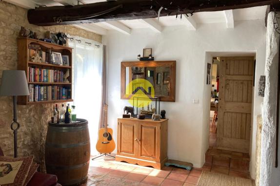 Maison perigourdine avec hangar 