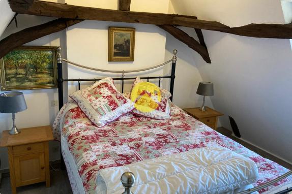 Maison perigourdine avec hangar 