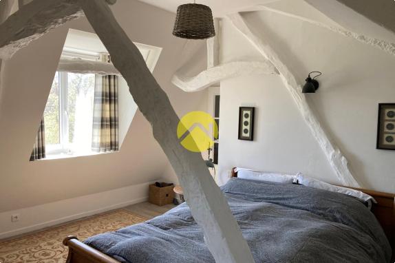 Maison perigourdine avec hangar 