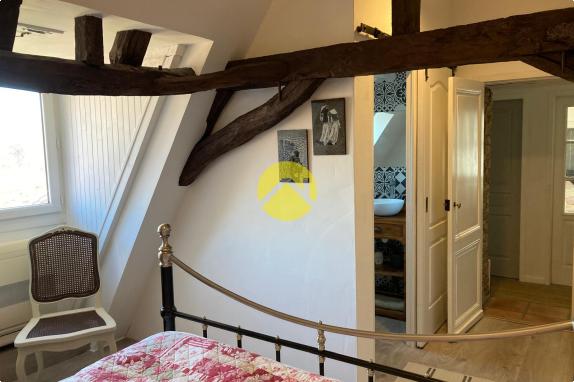 Maison perigourdine avec hangar 