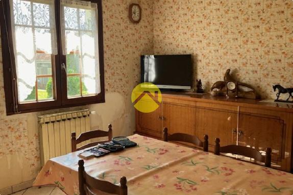 Beau terrain avec vue