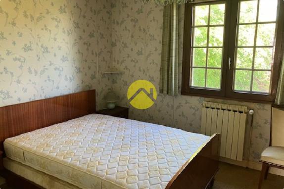 Beau terrain avec vue