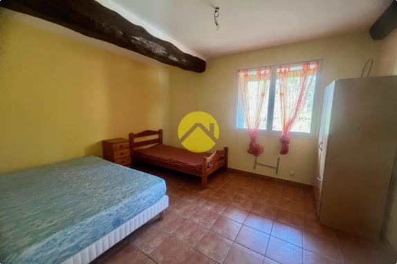 A FINIR DE RENOVER