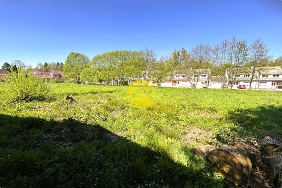 Chalet avec terrain constuctible