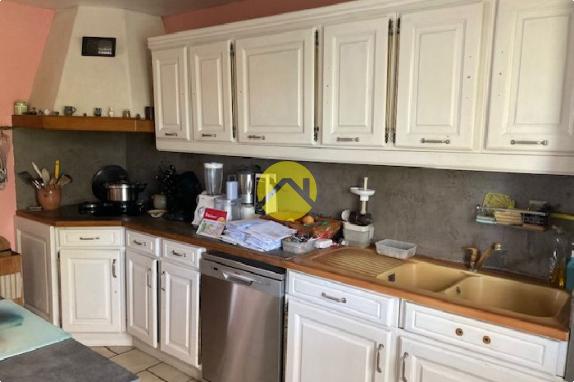 Pavillon sur s/-sol  3 Ch