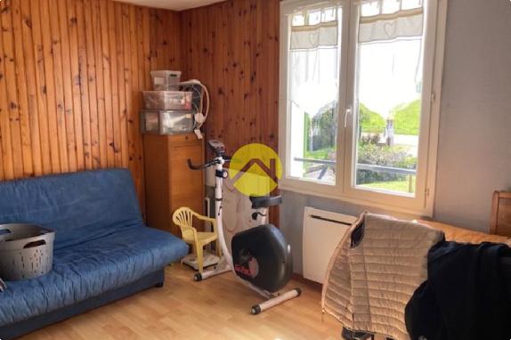 Pavillon sur s/-sol  3 Ch