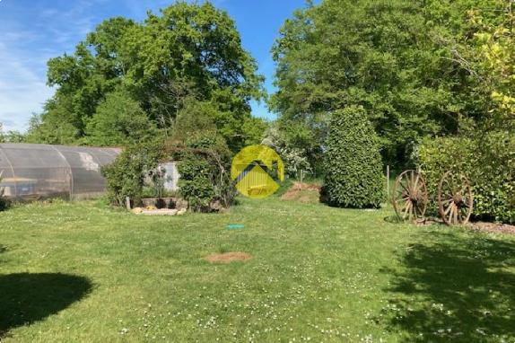 Pavillon sur s/-sol  3 Ch