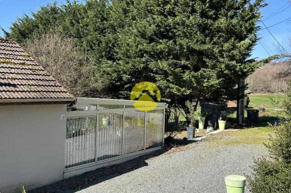 MAISON RENOVEE VUE A LA CAMPAGNE