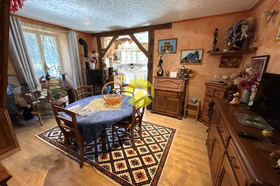 MAISON RENOVEE VUE A LA CAMPAGNE