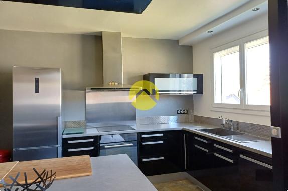 Maison 150 M2 Terrasse garage