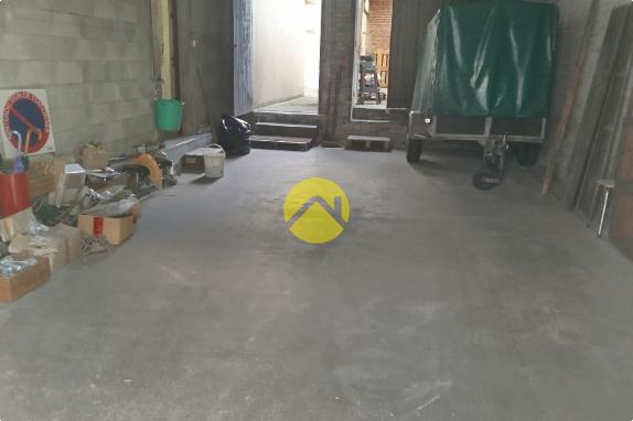 Local commercial libre d'activité