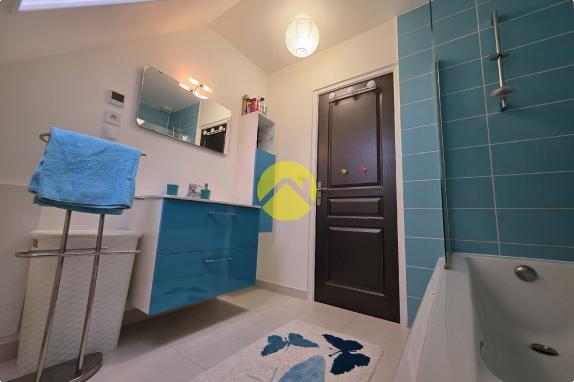 Proche du plan d'eau des Sézeaux