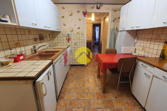Maison de bourg avec garage 