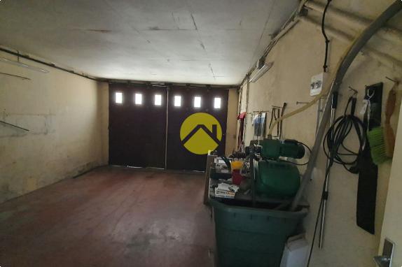 Maison de bourg avec garage 