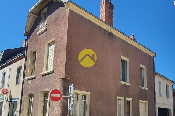 Maison / Pavillon Auzances, 8 pièces à vendre