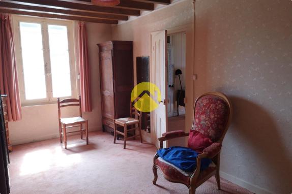 MAISON AVEC DEPENDANCE