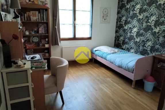 BELLE MAISON EN CENTRE VILLE 