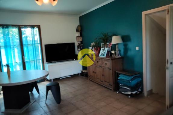 BELLE MAISON EN CENTRE VILLE 