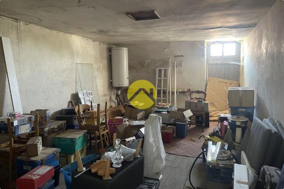 MAISON DE 5 PIECES CLES EN MAIN