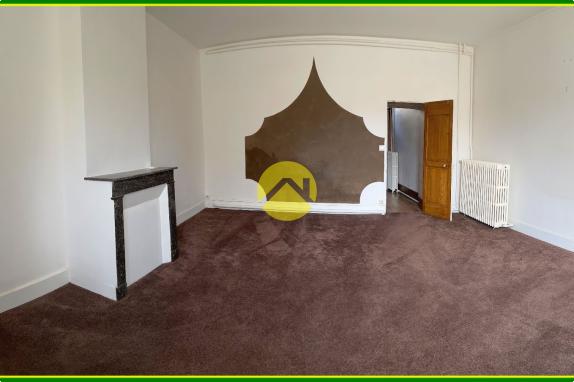 Maison 4 Chambres + Local